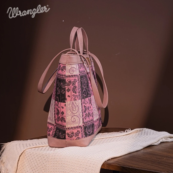 Wrangler Paisley Pattern Dual Sided Print Tote + Wallet Pink - Picture 4 of 9